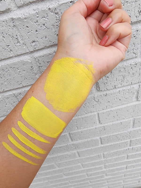 GTX Facepaint - Banana Puddin Yellow - Regular - 60 grams