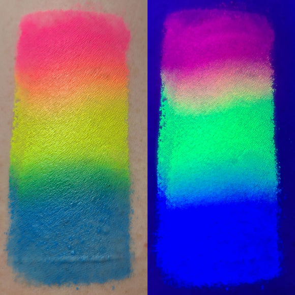 TAG Face Paint Split Cake - Carnival - 50 grams TAG Face Paint