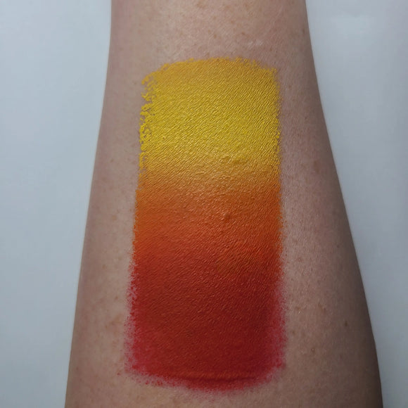 TAG Face Paint - Split Cake - Fire Eye - 50 grams TAG Face Paint