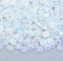 Face Paint Gems - Small Round Rhinestones Iridescent White - 6mm (0.25") - 1/4 ounce Face Paint Forum Shop