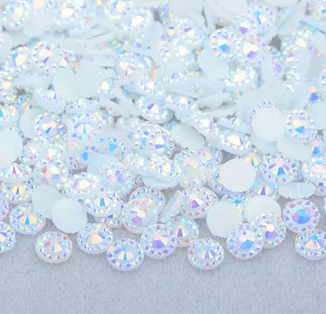 Face Paint Gems - Small Round Rhinestones Iridescent White - 6mm (0.25") - 1/4 ounce Face Paint Forum Shop