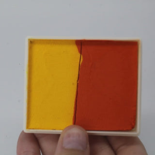 TAG Face Paint - Split Cake - Orange/Yellow - 50 grams