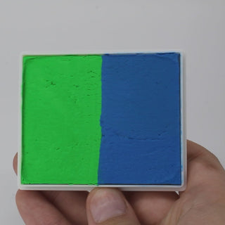 TAG Face Paint - Split Cake - Neon Blue/Neon Green - 50 grams